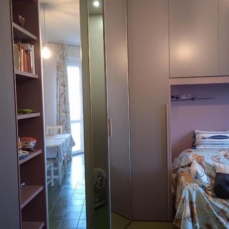 Appartamento Al Lago Da Dany Arona Exterior foto